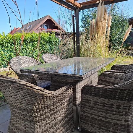 Seezeit, Ferienhaus Bis Zu 6 Personen, 500 Meter Zum Wasser, Mit Garten Hüde Zewnętrze zdjęcie