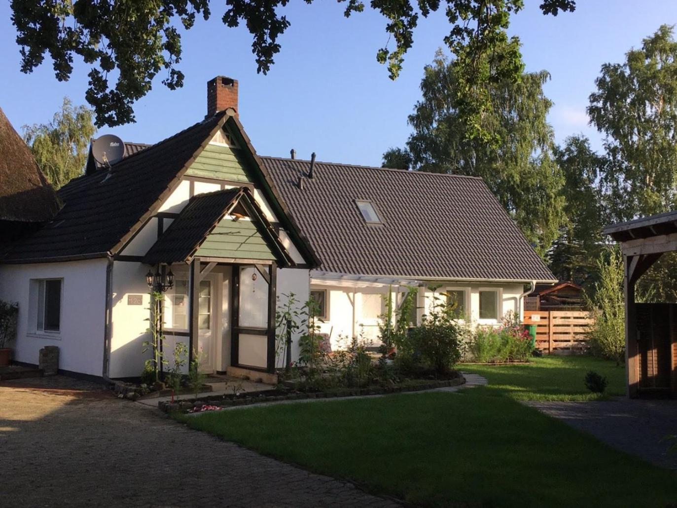 Seezeit, Ferienhaus Bis Zu 6 Personen, 500 Meter Zum Wasser, Mit Garten Hüde Zewnętrze zdjęcie