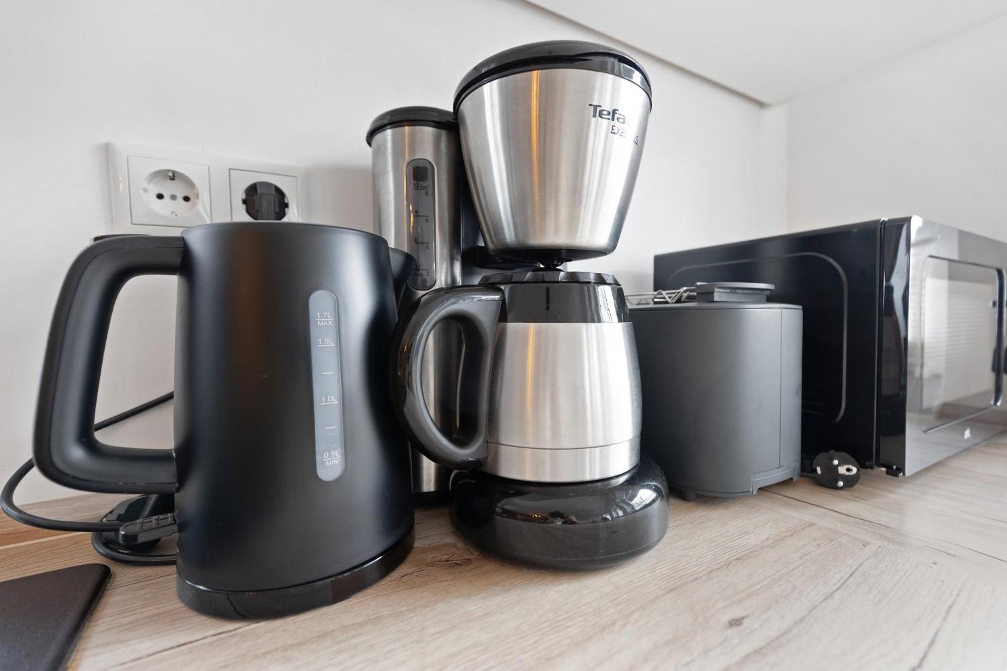 Seezeit, Ferienhaus Bis Zu 6 Personen, 500 Meter Zum Wasser, Mit Garten Hüde Zewnętrze zdjęcie